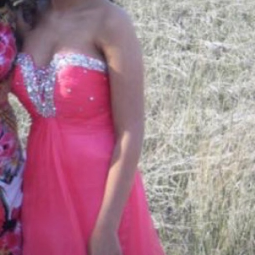 Prom dress - Picture 8 of 8